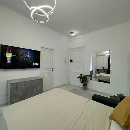 Apartment Newly Refurbished